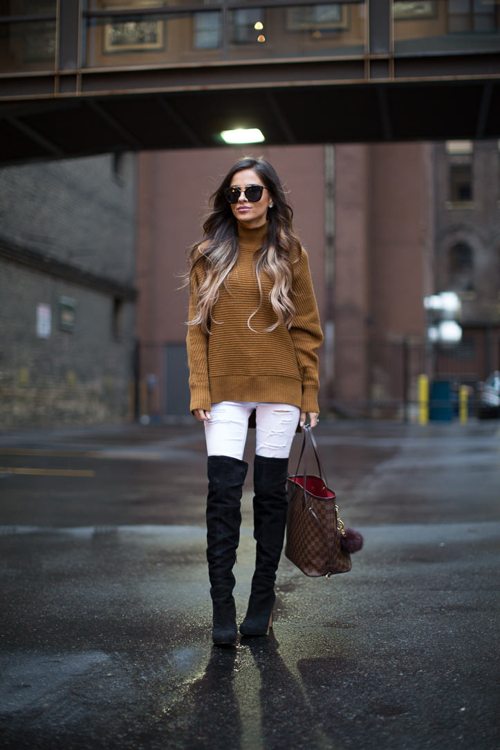 Gold Sweater. - Mia Mia Mine