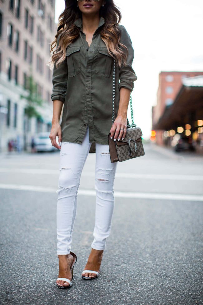 minnesota fashion blogger mia mia mine in a utility shirt and topshop jeans