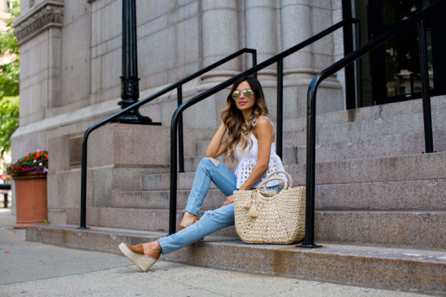 fashion blogger mia mia mine in a summer outfit from shopbop