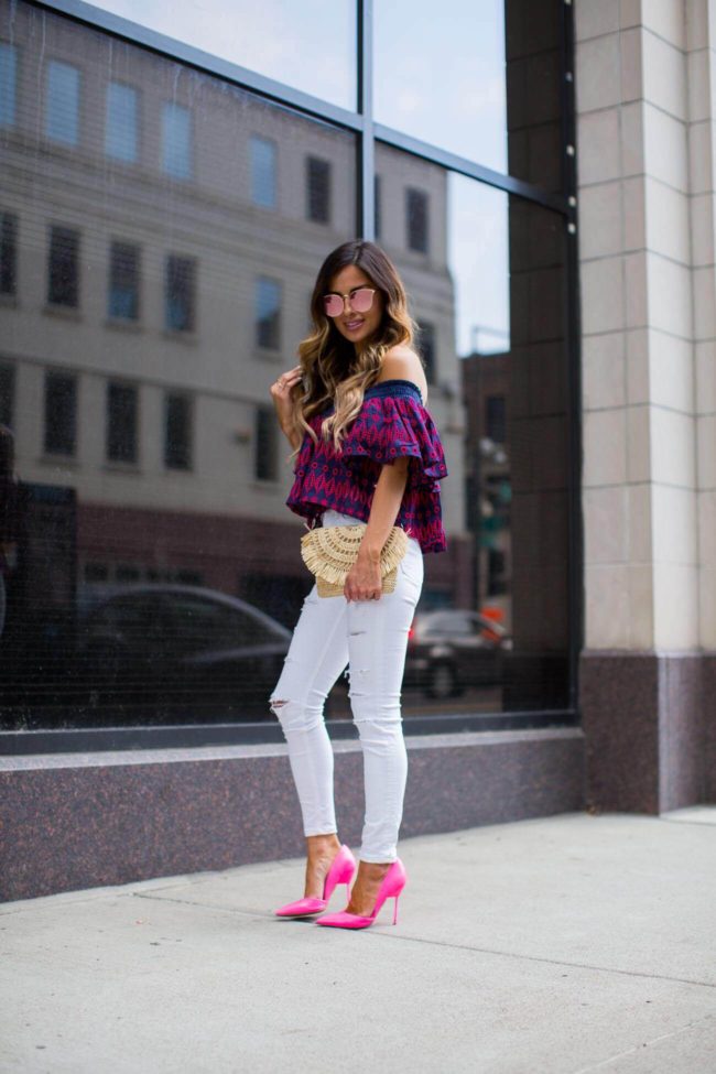 fashion blogger mia mia mine in a pink crop top for summer