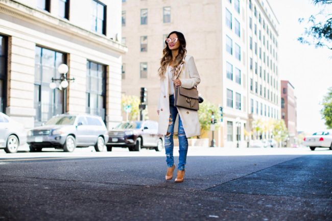 fashion blogger mia mia mine in ripped jeans from zara