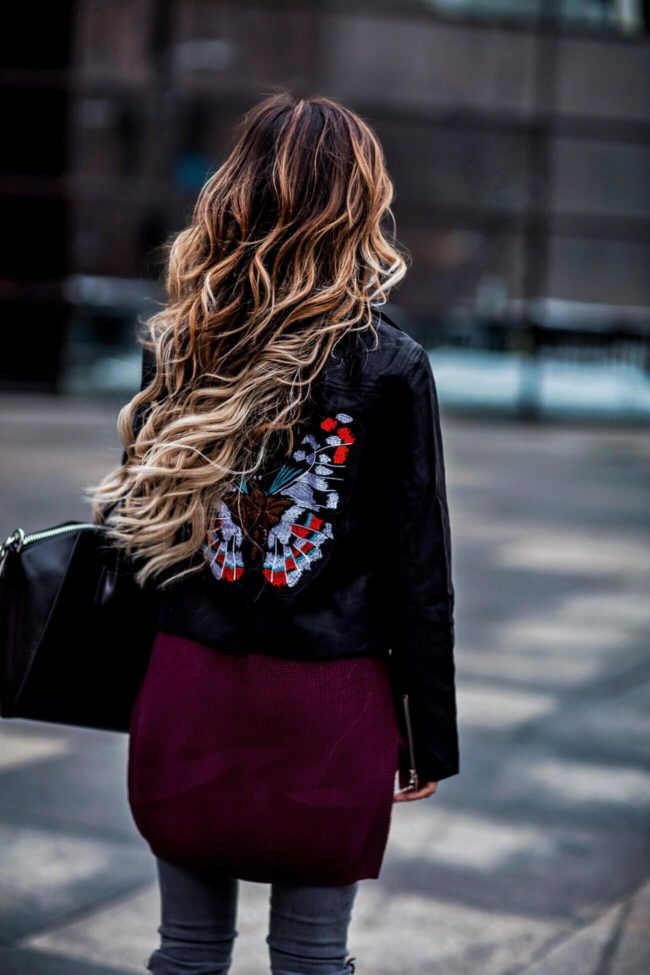 fashion blogger mia mia mine sharing tips on curling hair