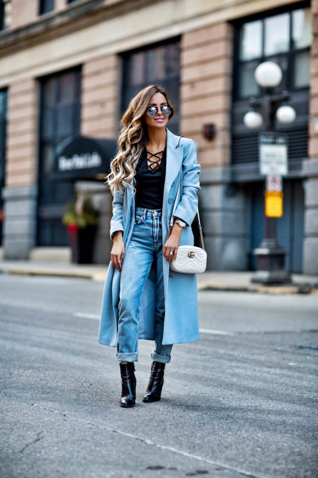 fashion blogger mia mia mine wearing grlfrnd jeans and a gucci marmont bag