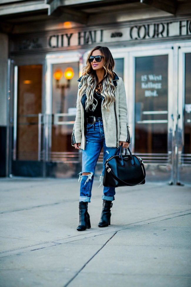 fashion blogger mia mia mine wearing a b-low the belt from revolve and givenchy antigona bag from nordstrom