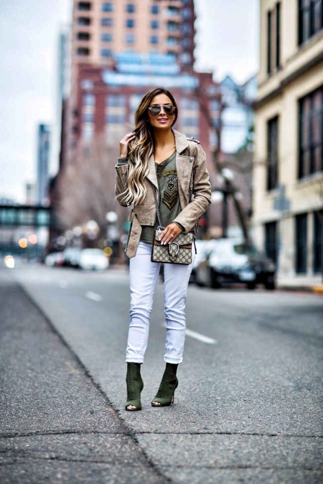 mn fashion blogger mia mia mine wearing a blanknyc suede jacket and steve madden olive booties