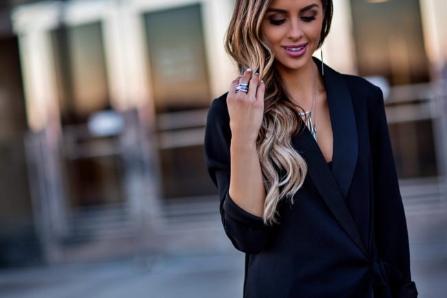 fashion blogger mia mia mine wearing a topshop tuxedo jacket and a henri bendel necklace