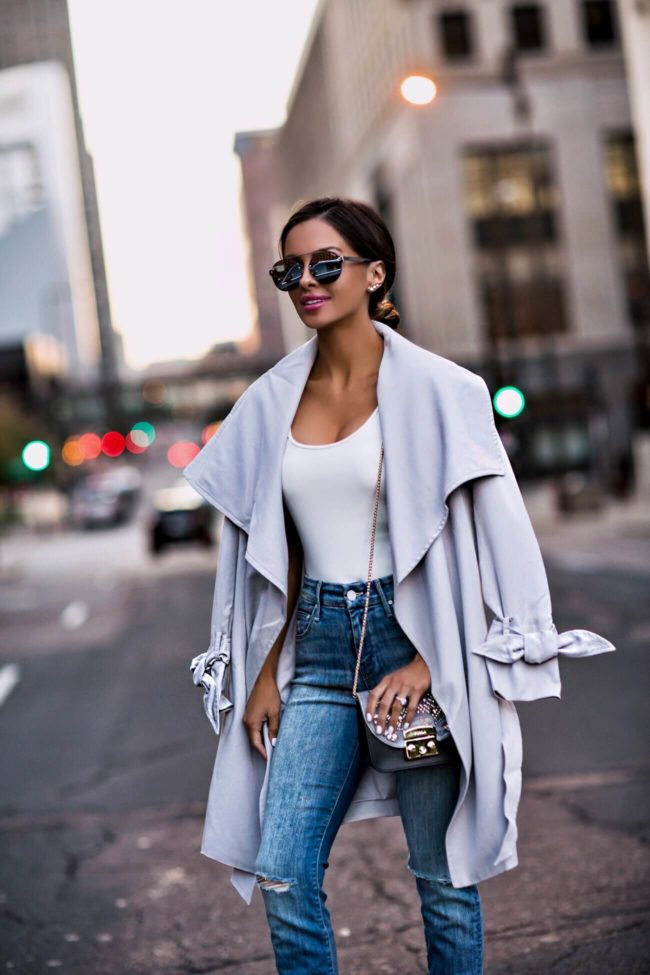 Cape jacket outfit on fashion blogger 