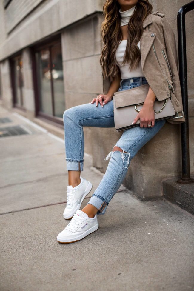 fashion blogger mia mia mine wearing white reebok sneakers 