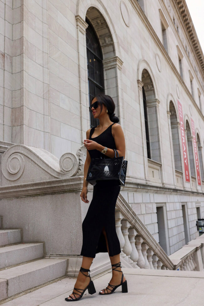 petite fashion blogger wearing a minimalist summer dress from walmart