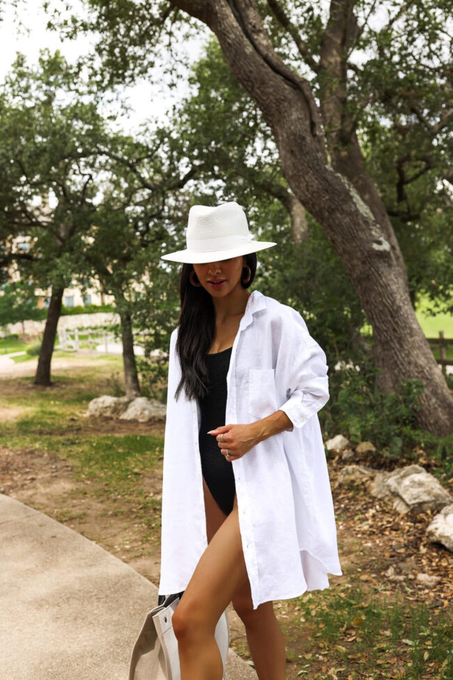 petite fashion blogger wearing a linen coverup for summer