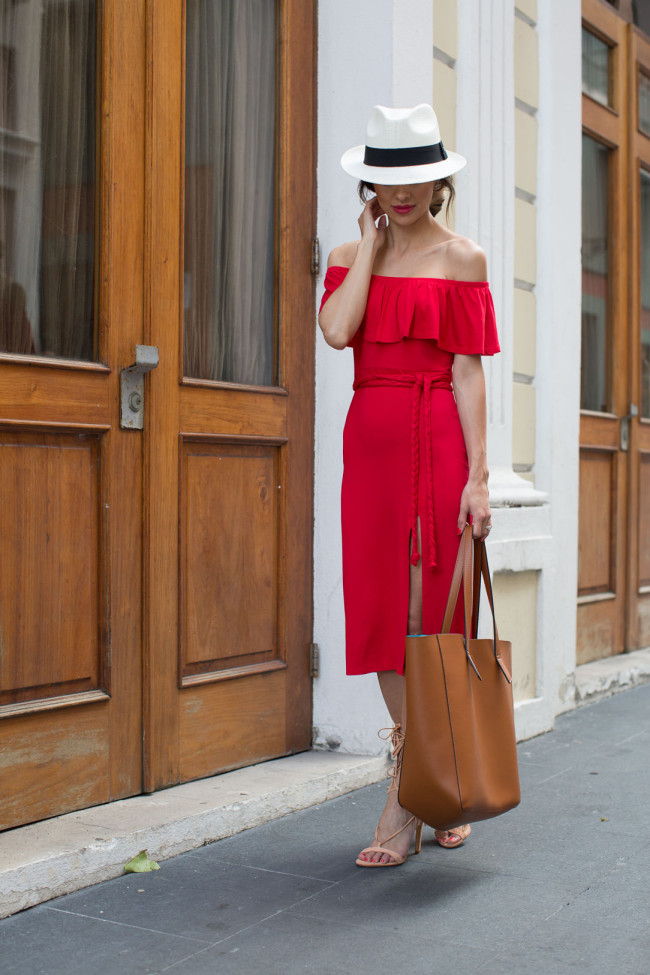 revolve.com red dress