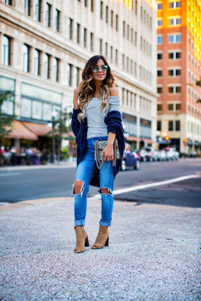 fashion blogger mia mia mine wearing a casual fall outfit by chelsea sky at macys