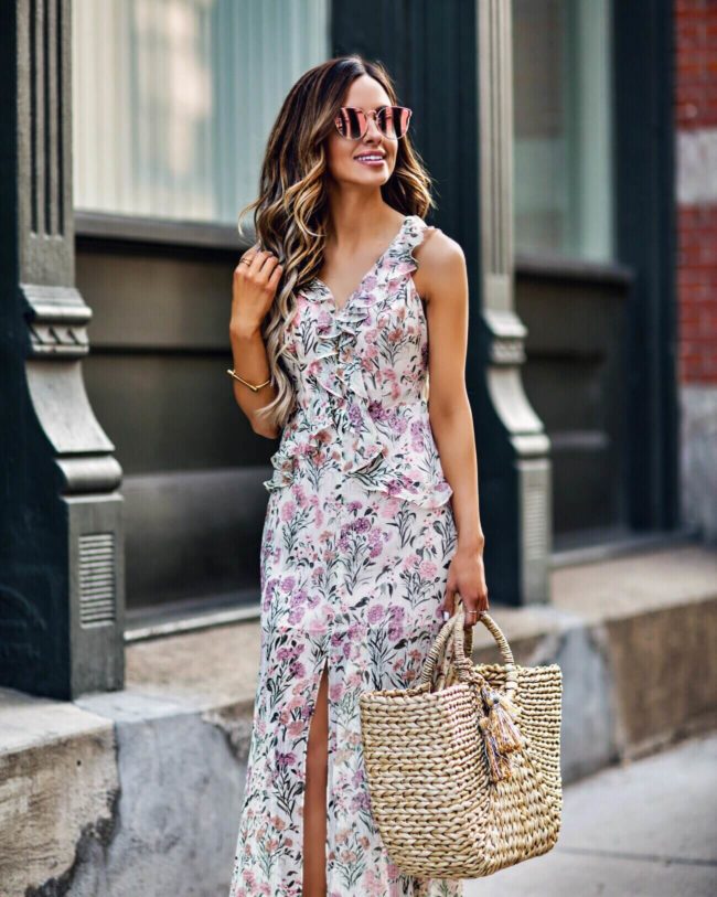 fashion blogger mia mia mia mine wearing a pink lace dress from topshop
