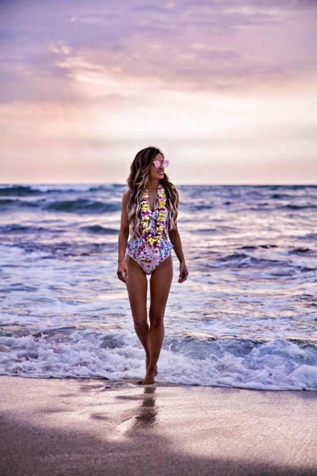 fashion blogger mia mia mine at the four seasons resort hualalai on the big island hawaii