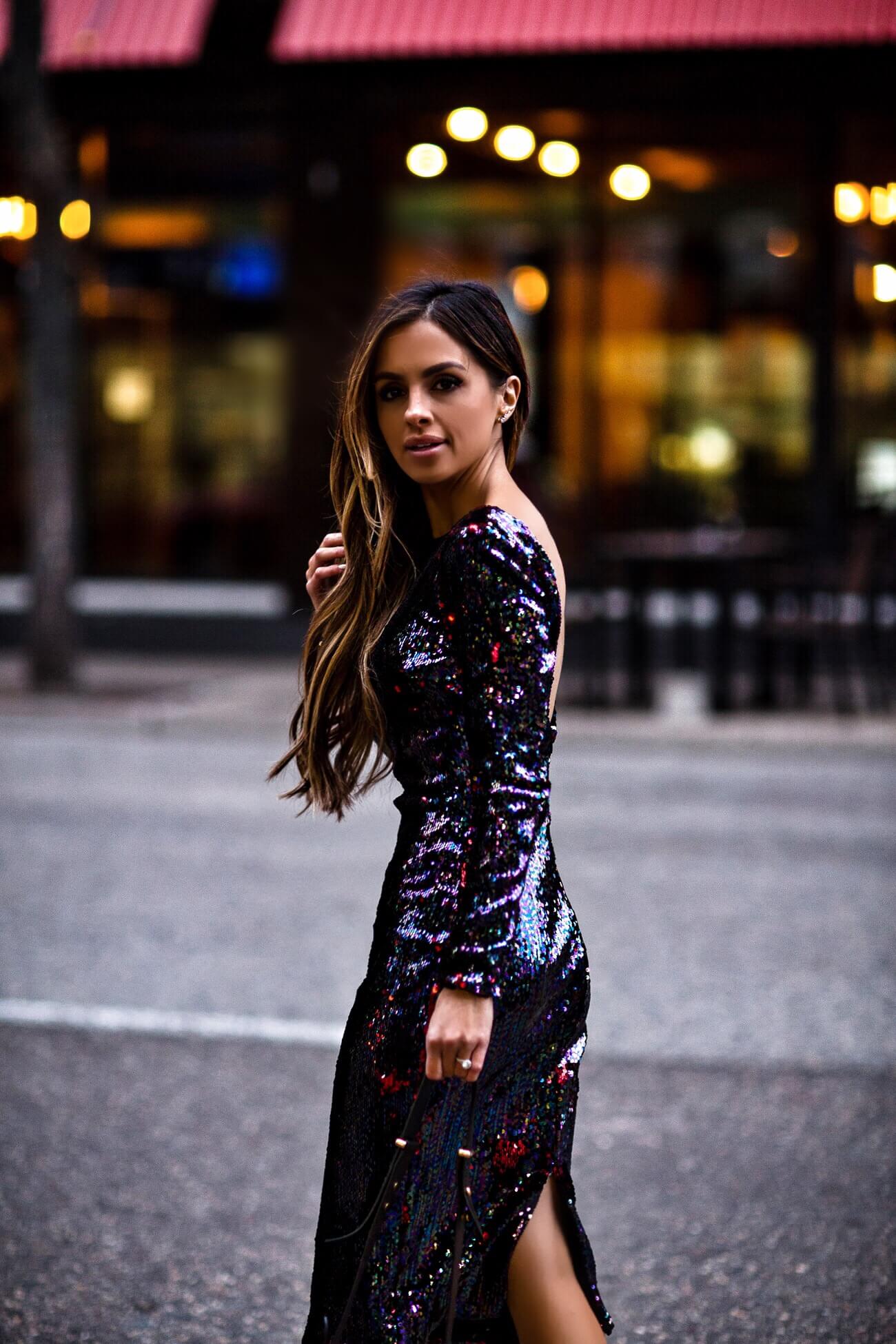 Holiday Dresses That Make A Statement ...