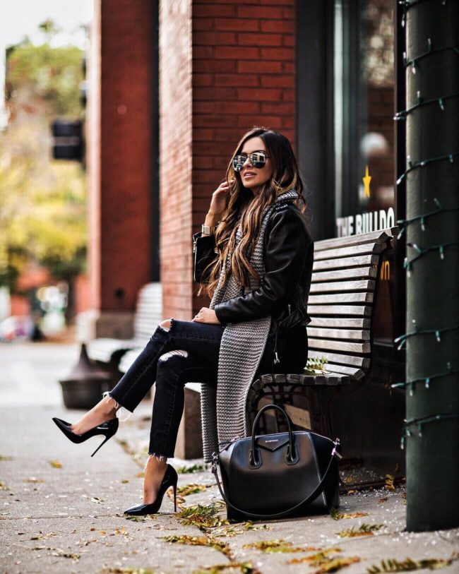 mia mia mine wearing a givenchy antigona bag and a chunky scarf