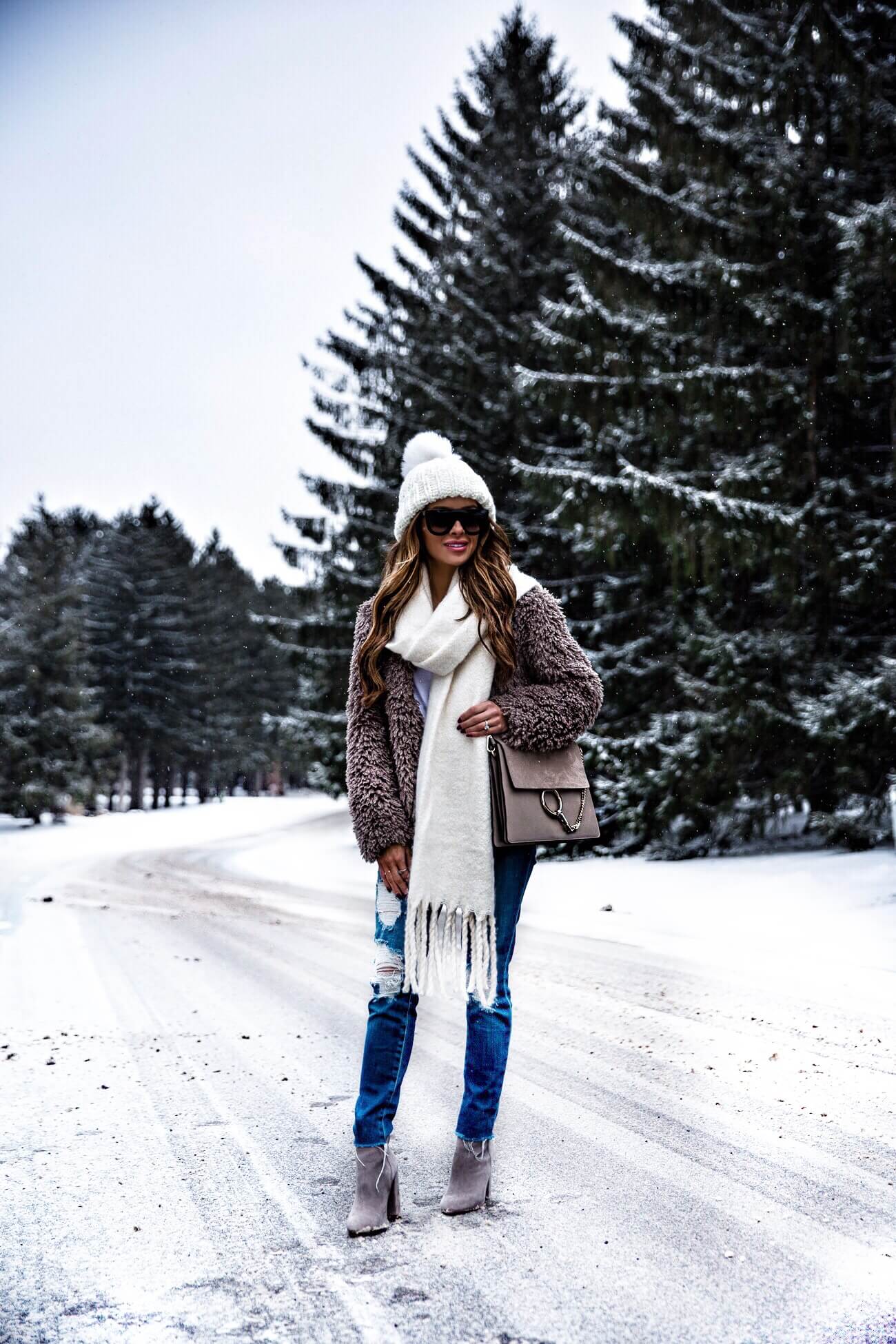 Winter Layers - Mia Mia Mine  Winter outfits snow, Snow outfit, Snow outfits  for women