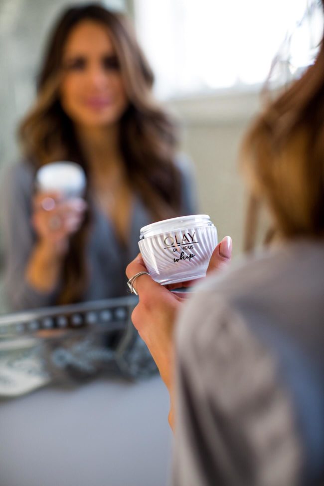 mia mia mine olay whips