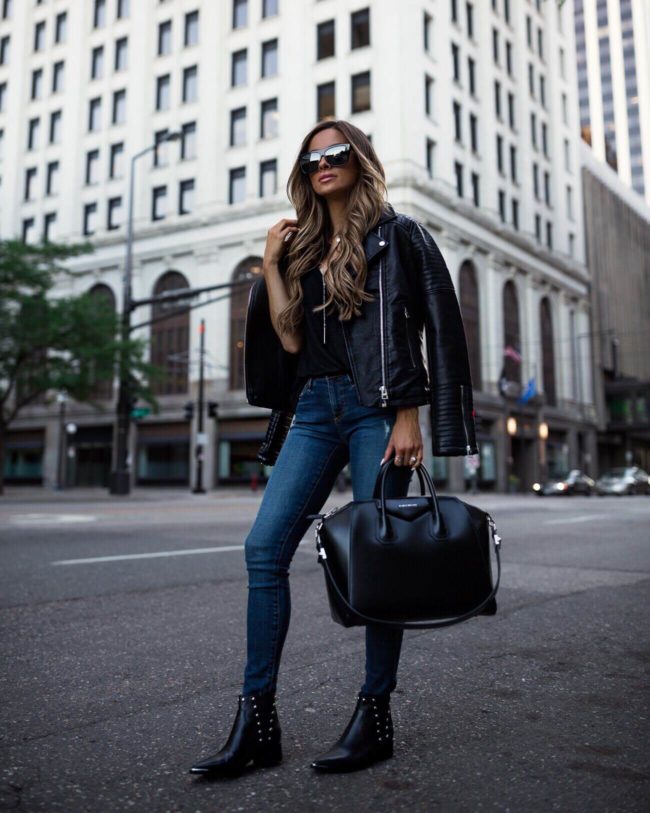 fashion blogger mia mia mine wearing an outfit from the nordstrom anniversary sale 2018