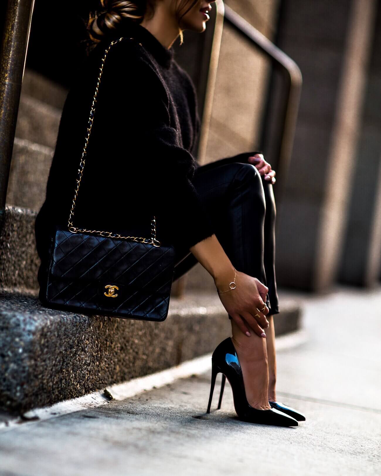 Chanel black purse hotsell