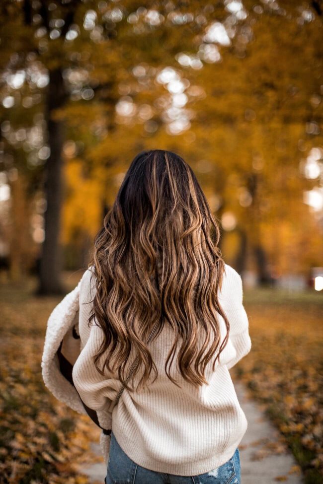 fashion blogger mia mia mine wearing beauty works hair extensions