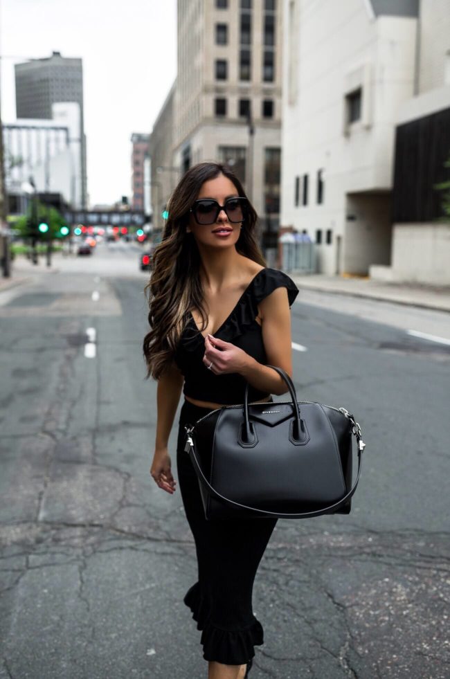 fashion blogger mia mia mine wearing a givenchy antigona bag