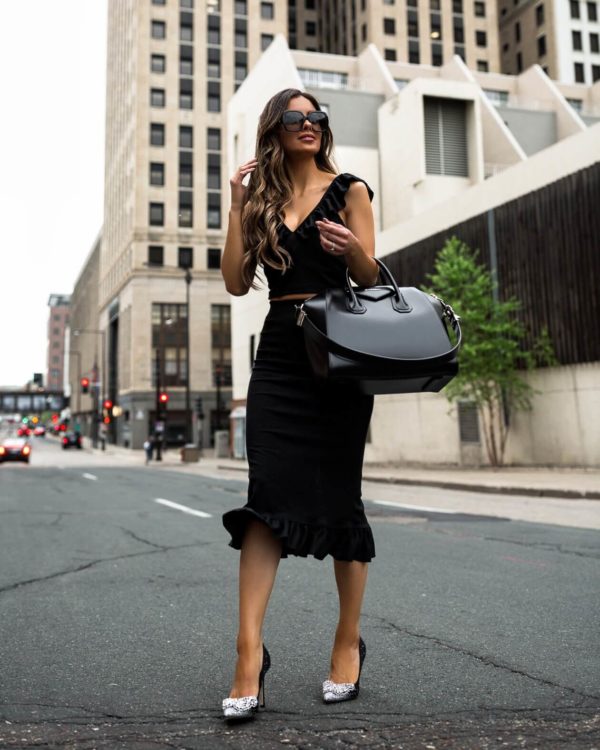 Summer Outfits You Can Actually Wear to Work - Mia Mia Mine