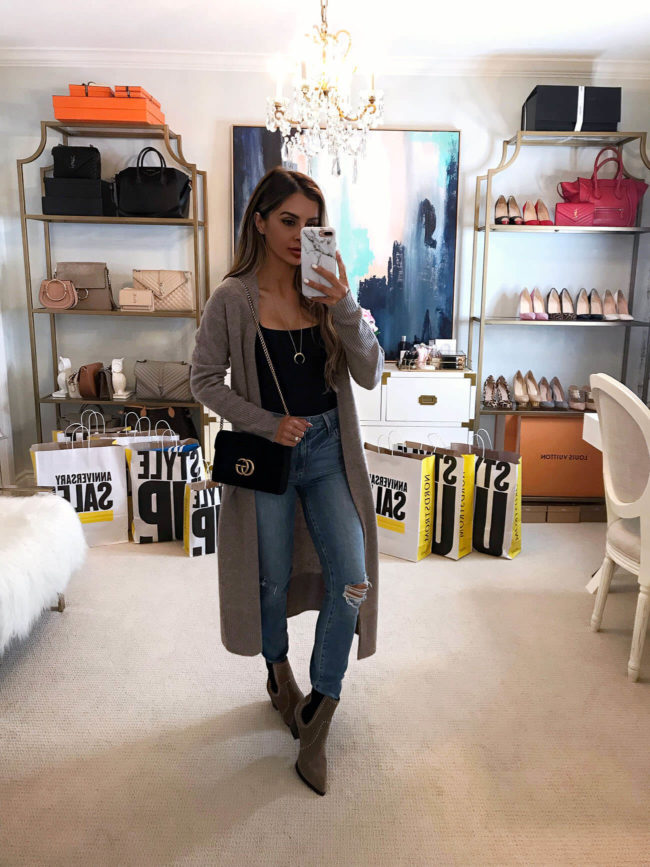 mia mia mine wearing a cashmere cardigan from the nordstrom anniversary sale 2019