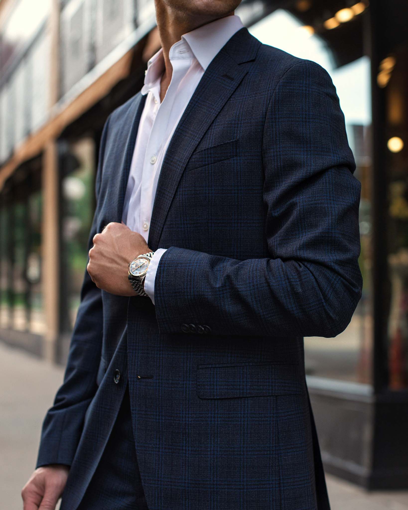 mens fashion blogger wearing a hugo boss suit from the nsale 2020