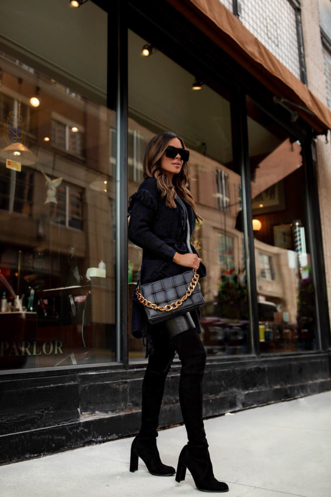 fashion blogger wearing a fall outfit from walmart