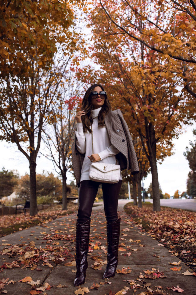 fashion blogger wearing a plaid blazer for fall from saks fifth avenue