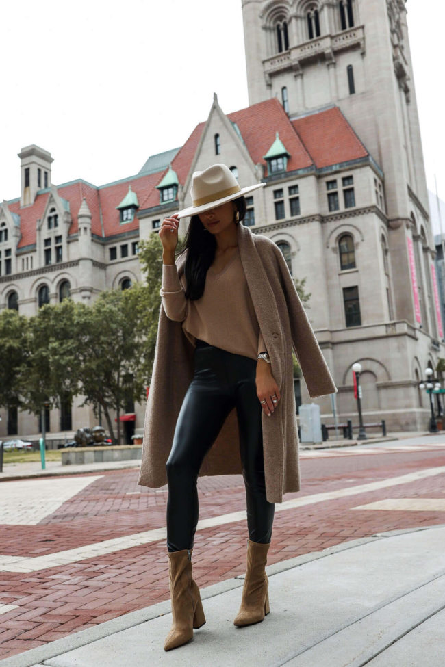 brunette fashion blogger wearing a fall outfit from the nordstrom anniversary sale 2022