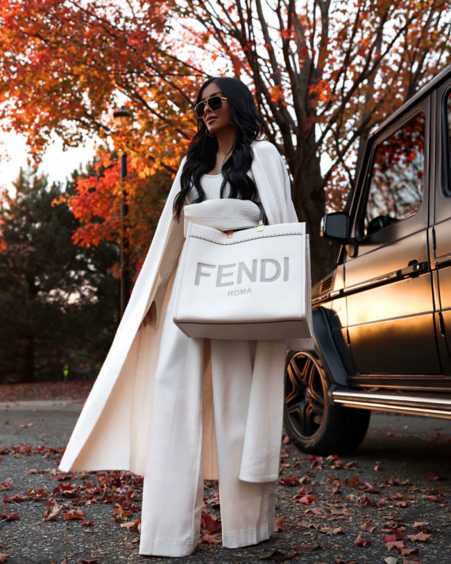 fashion blogger wearing a white coatigan by spendid x cella jane