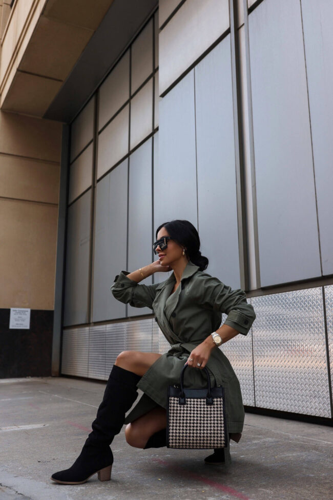 fashion blogger mia mia mine wearing a green trench coat for fall from walmart