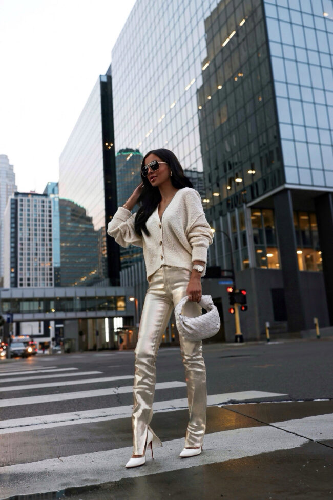 revolve fashion blogger wearing gold pants for the holidays