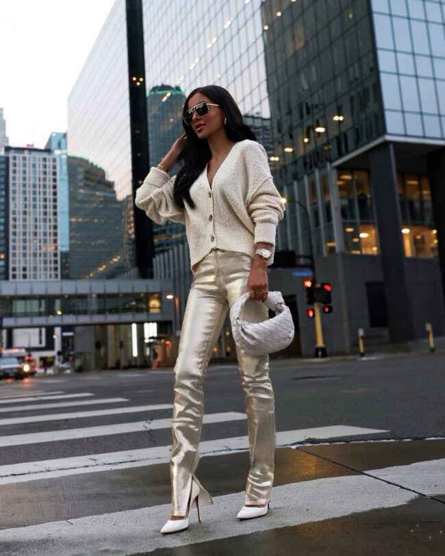 mia mia mine wearing a casual holiday outfit from revolve