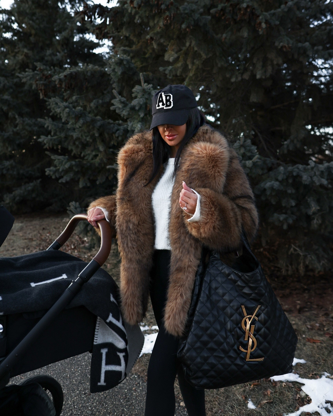 12 Faux Fur Coats That Look Expensive (But Aren't) - Mia Mia Mine