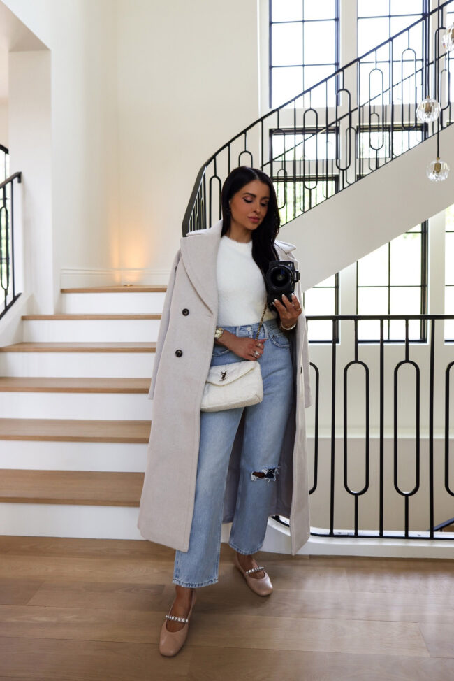 fashion blogger mia mia mine wearing cropped agolde jeans