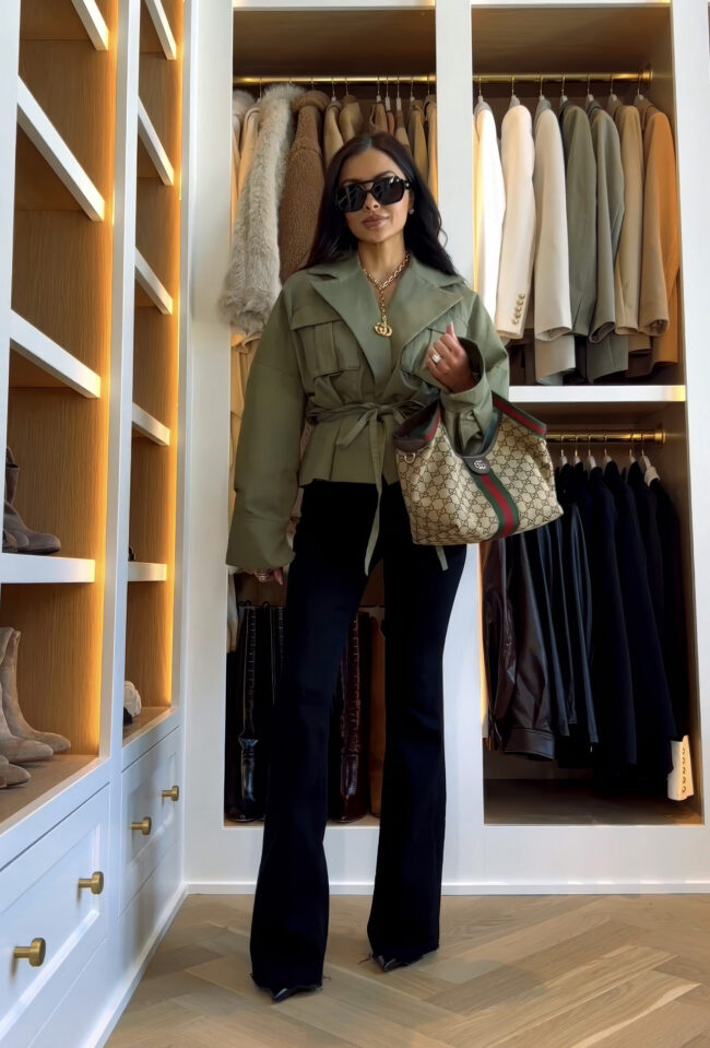 fashion blogger wearing a gucci marmont pendant necklace