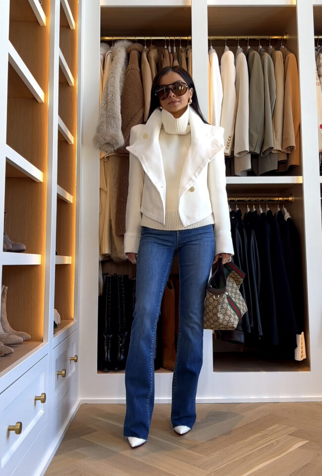 fashion blogger wearing the most flattering jeans from veronica beard