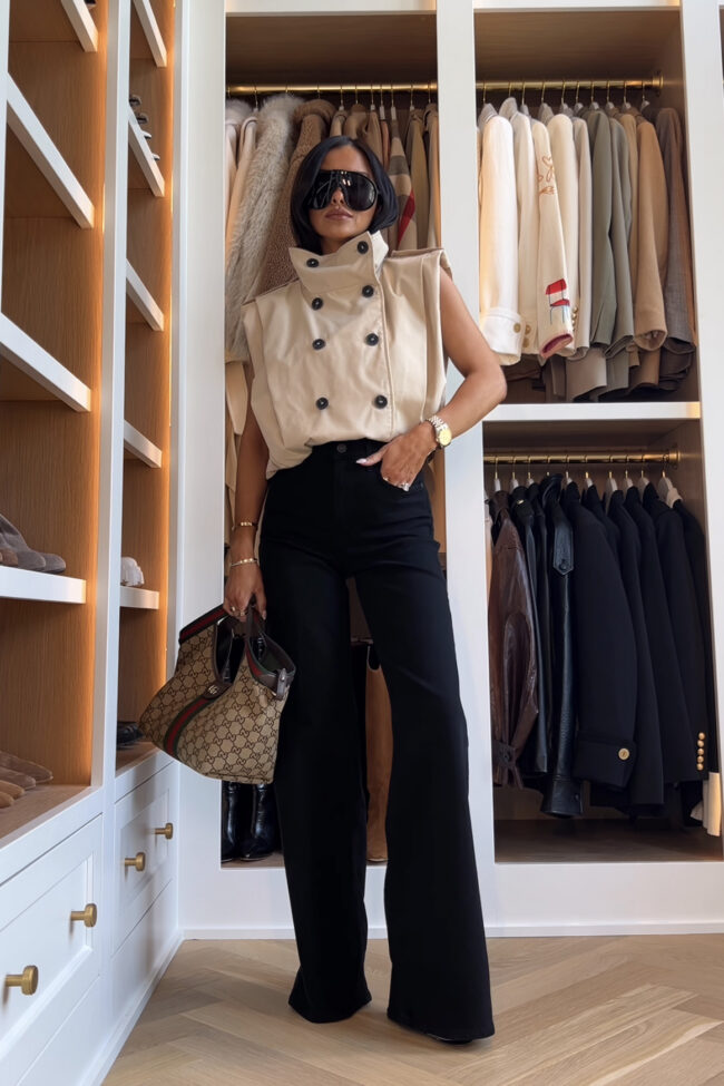 brunette fashion blogger wearing a sleeveless trench from zara for fall